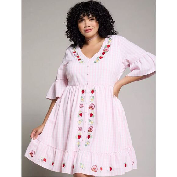 Strawberry Shortcake Gingham Icons Smock Dress - Plus Size 2 Nwt - Picture 1 of 9